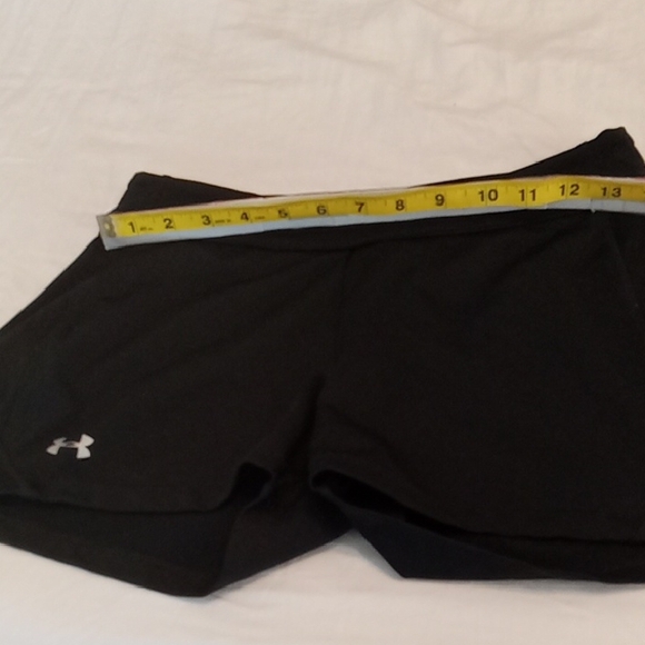 Under Armour Women's Size Small Athletic Black Shorts - Picture 3 of 5